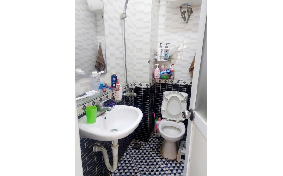 Cho thuê chung cư mini Vương Thừa Vũ 35m2, tầng 8,  5 Triệu - Full đồ lh 0936397767